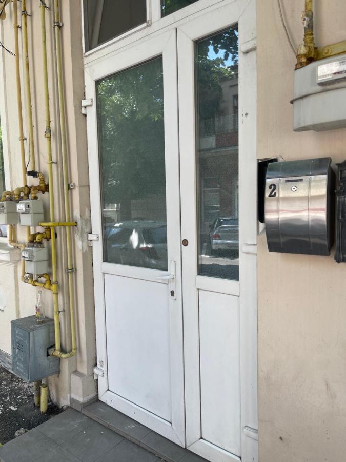 Cozzy Inn City Centre Constanta Exterior photo